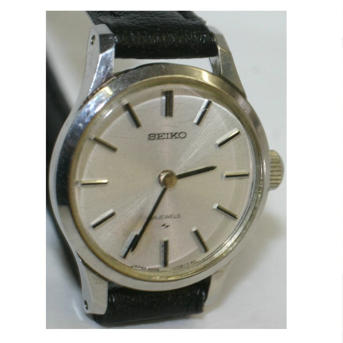 Genuine complete product Seiko antique women's hand-wound watch 2559-0020 with 1 month guarantee ○A14-82-2