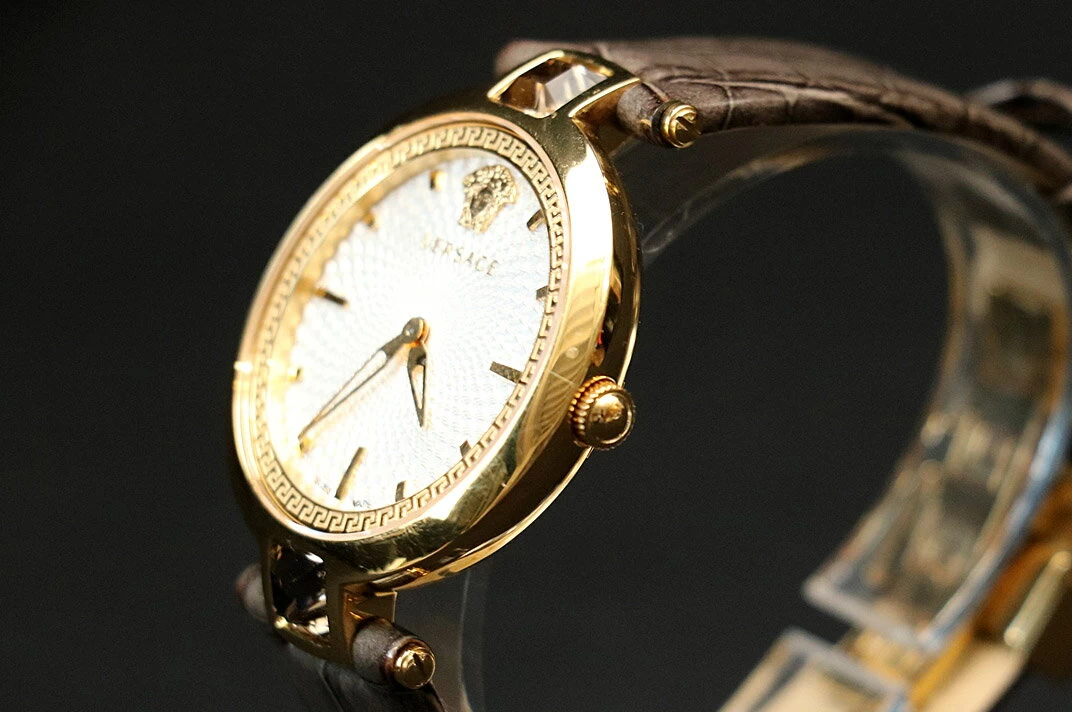 VERSACE (Versace) Medusa quartz with inner and outer box/card/instructions [popular] [unused item] 04181.