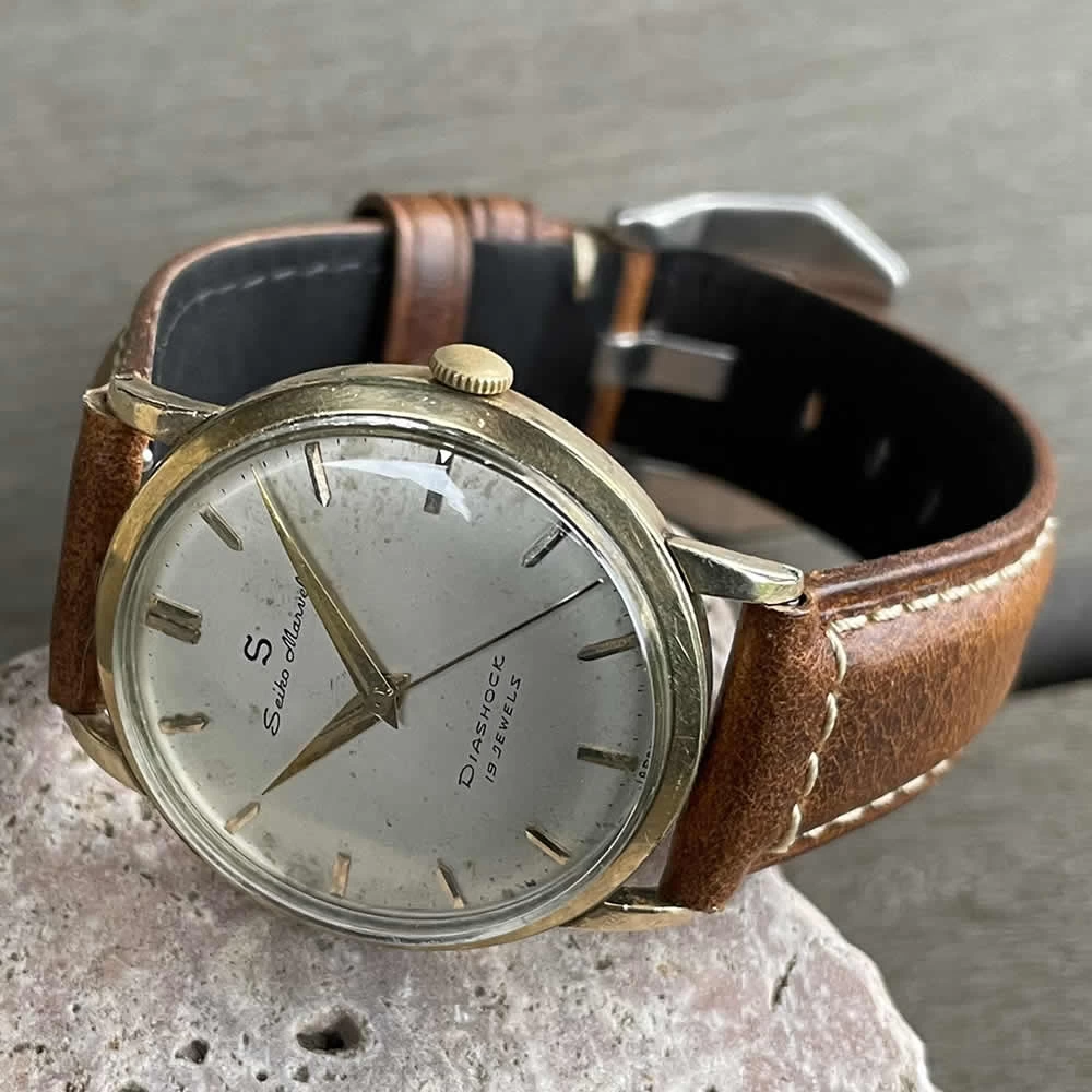 [Rare] [OH Completed] SEIKO/Seiko Marvel/Marvel 14021 Rare 19 Stone Red Kikai Mechanical Hand Winding Watch Seikosha Suwa Factory 1958 May Manufactured Product Operation Confirmed Cleaning/Case Polished/Windshield Brand New Replaced Antique Watch with Medium 3-Hand Italian Leather Belt