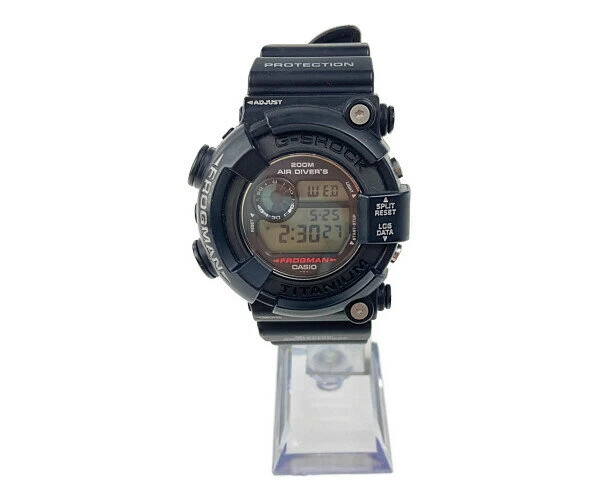 CASIO G-SHOCK FROGMAN DW-8200 CASIO G-SHOCK FROGMAN ISO 200m Diving Waterproof Quartz Size: Case Diameter Approx. 52 x 50.3 x 18.