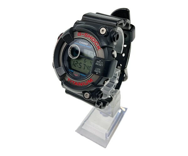 CASIO G-SHOCK FROGMAN DW-8200 CASIO G-SHOCK FROGMAN 200m Diving Waterproof Quartz Size: Case Diameter Approx. 52 x 50.3 x 18.2 mm