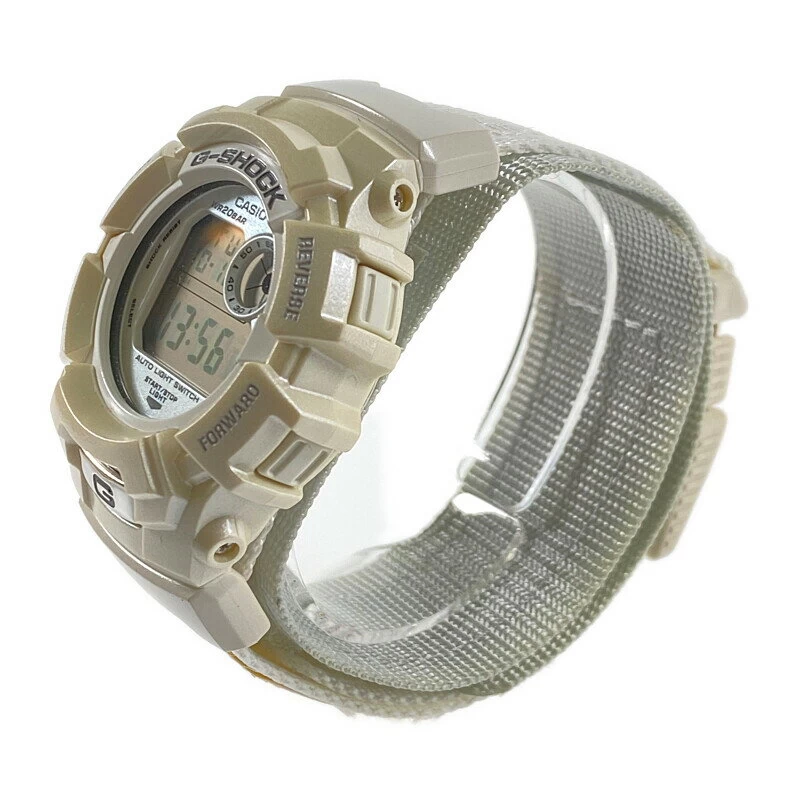 [/Women's] CASIO G-SHOCK G PRESENTS LOVER'S 2001 COLLECTION G-2110LV CASIO G-SHOCK LOVERS COLLECTION CASIOG SHOCK LOVERS COLLECTION Quartz Size: Case Diameter Approx. 21.5 mm Arm Circumference Max Approx. 19.5 cm Color: White Shiromandai Net
