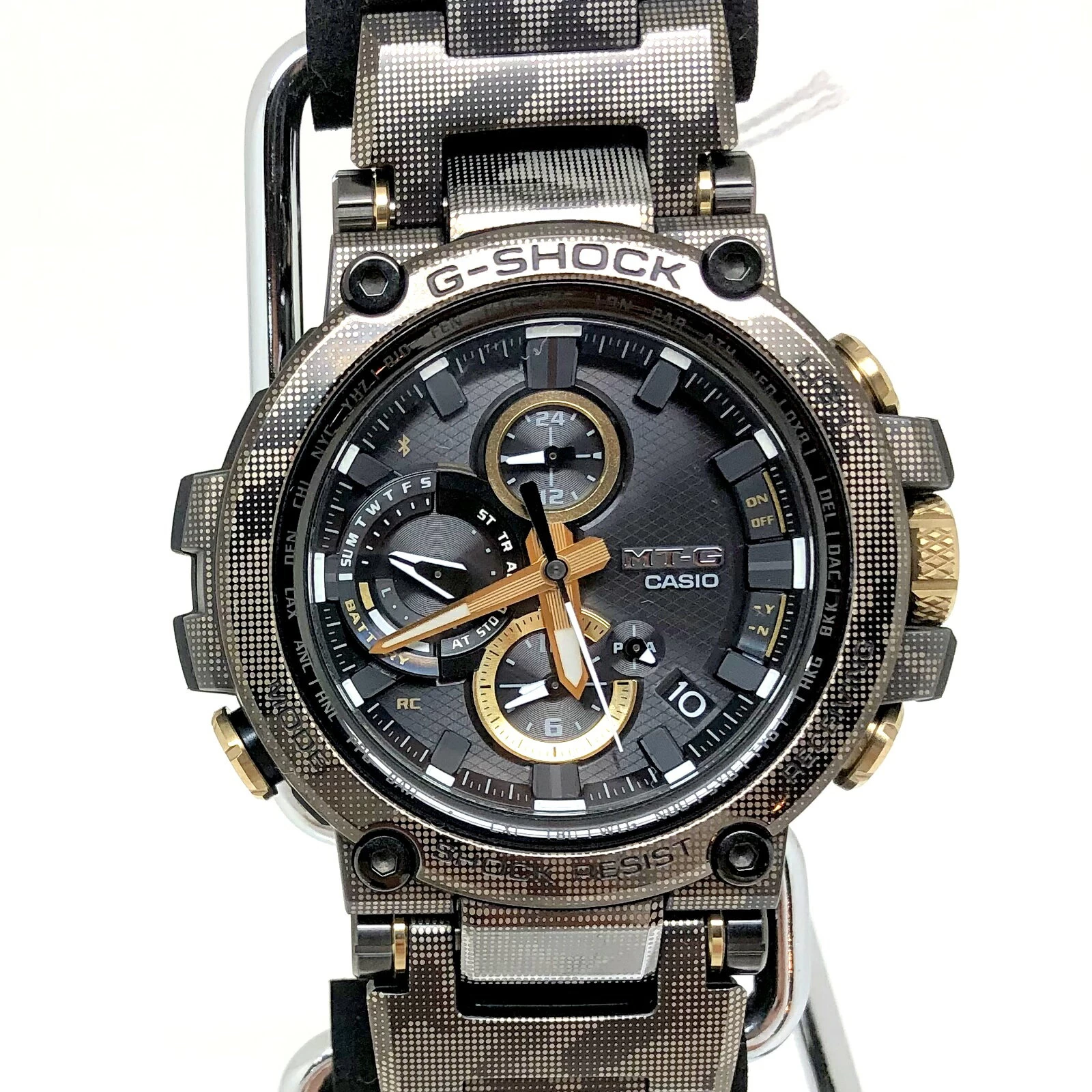 G-SHOCK G-SHOCK CASIO CASIO CASIO MTG-B1000DCM-1AJR MT-G Radio Solar Analog Camouflage Digital Camouflage Black Silver Gold Mikunigaoka Store ITWHSOMOM2Q6 