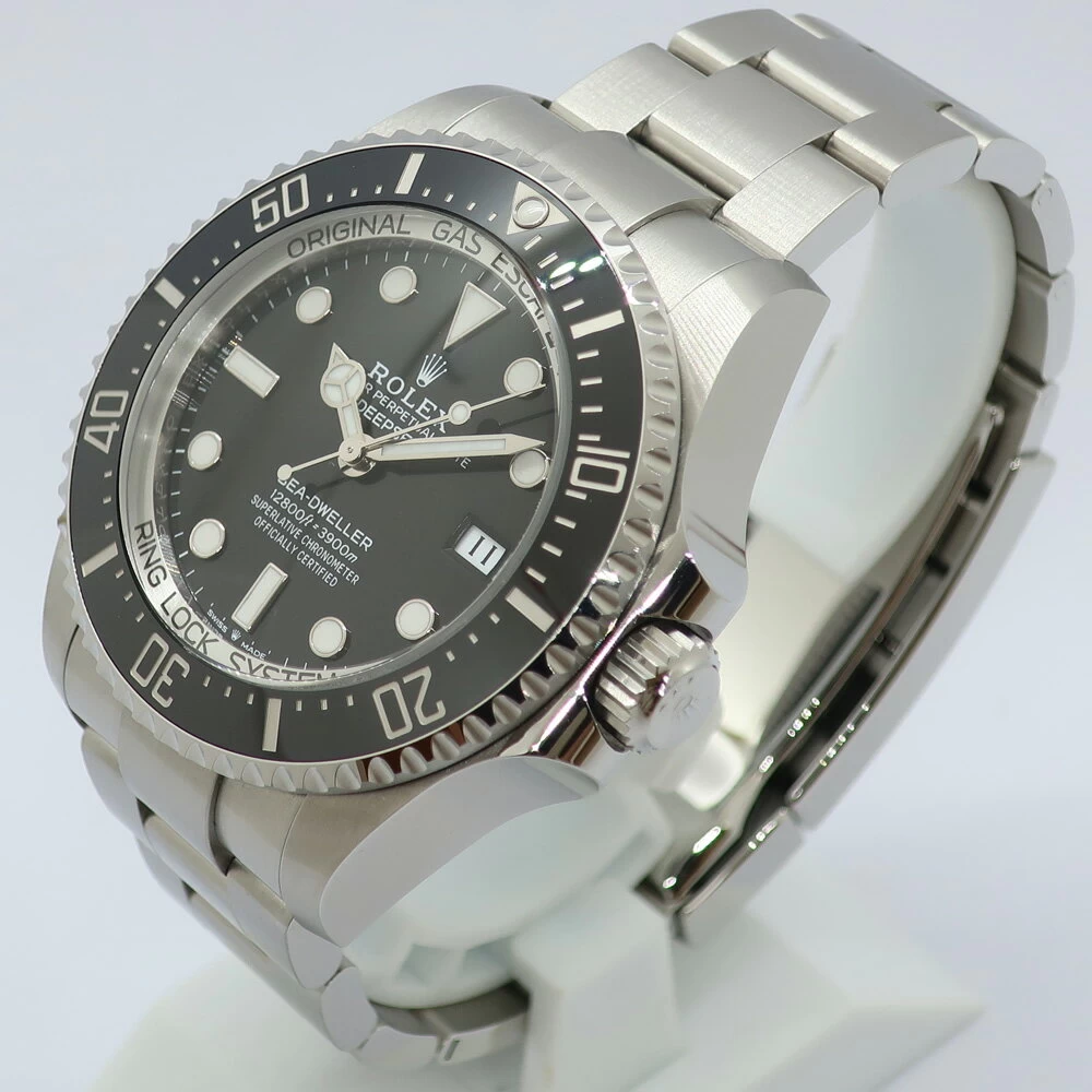 [Tenpaku] [ROLEX] Rolex Sea-Dweller Deepsea 136660 Random Automatic Black 44mm 2023 SS Box Warranty